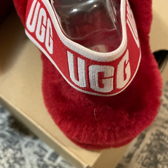 UGG Fluff Slide - Picture 4 of 6